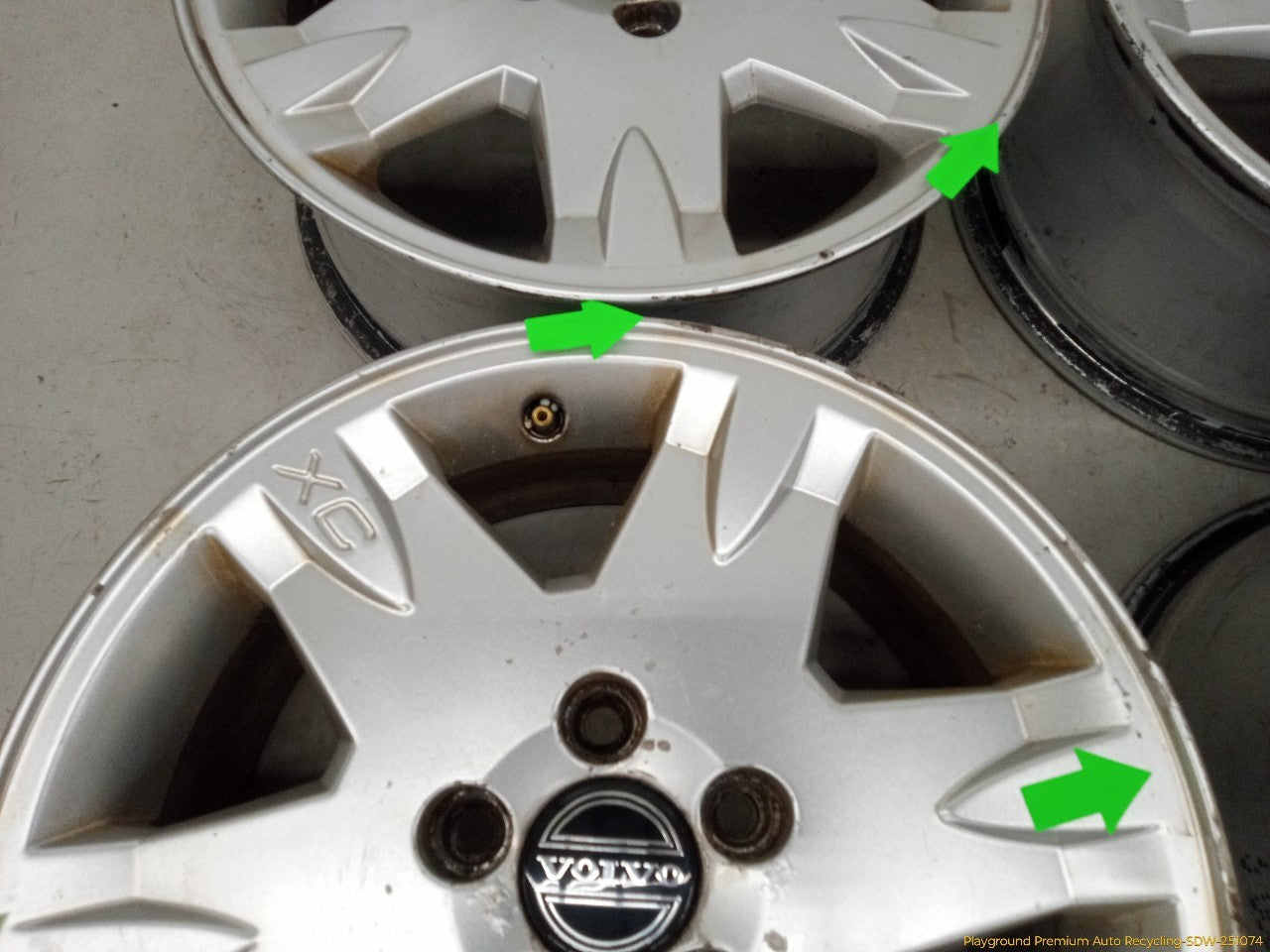 Volvo XC70 Set Of 4 Alloy Wheels 6 Spoke