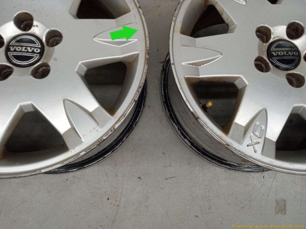Volvo XC70 Set Of 4 Alloy Wheels 6 Spoke