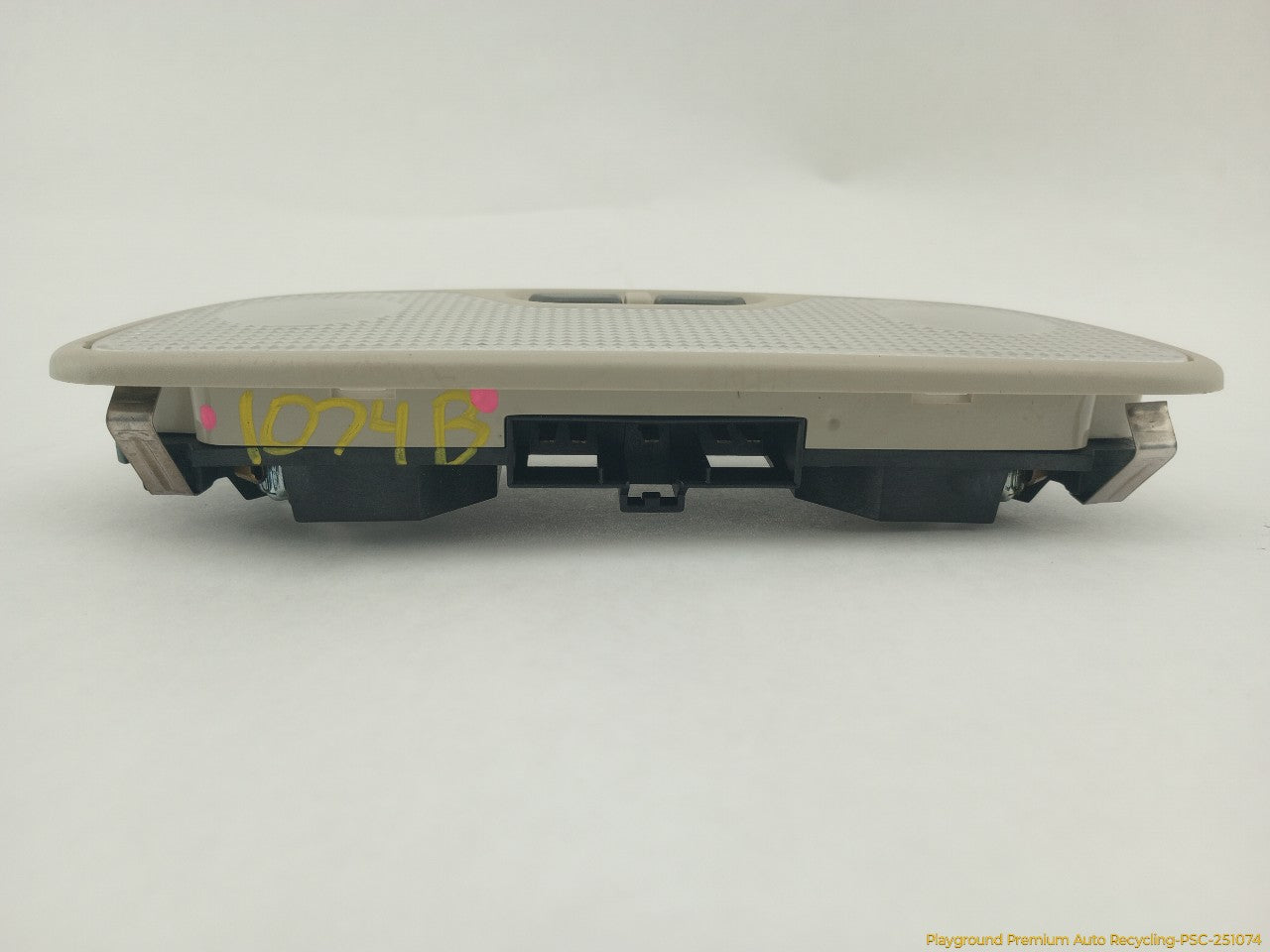 Volvo XC70 Rear Dome Light