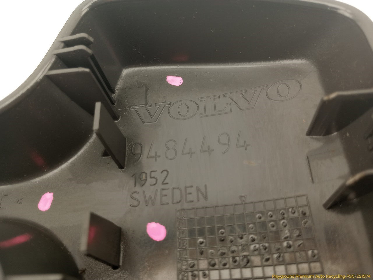 Volvo XC70 Rain Sensor Trim Cover