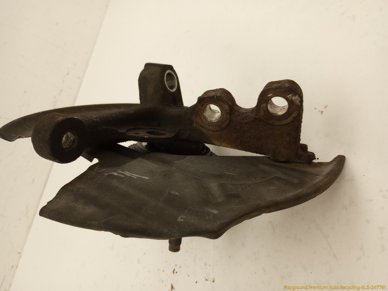 Ford Mustang Driver Left Front Spindle Kunckle Hub