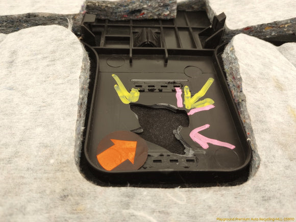 Volvo XC60 Trunk Lid Trim