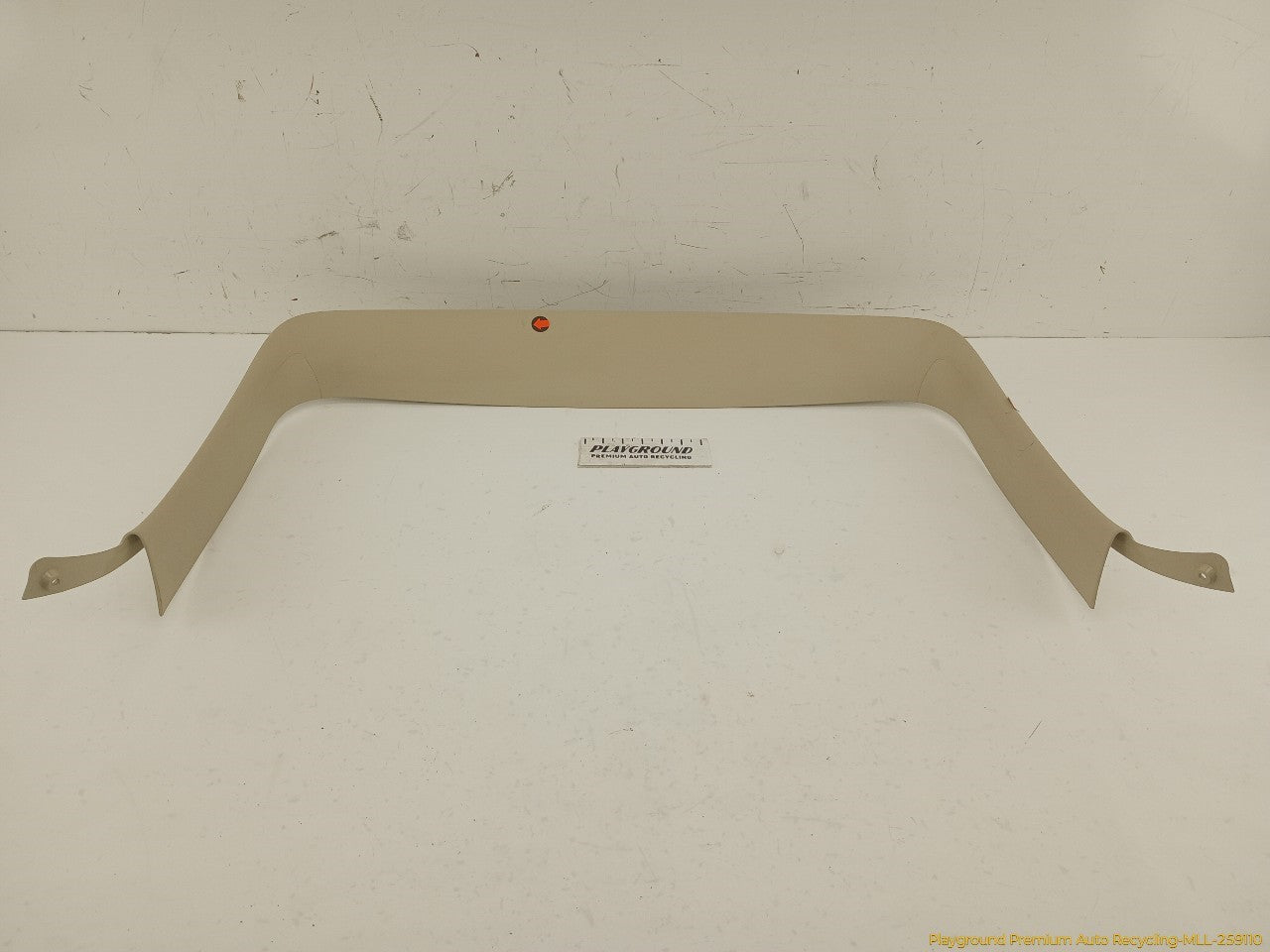 Volvo XC60 Trunk Upper Window Trim