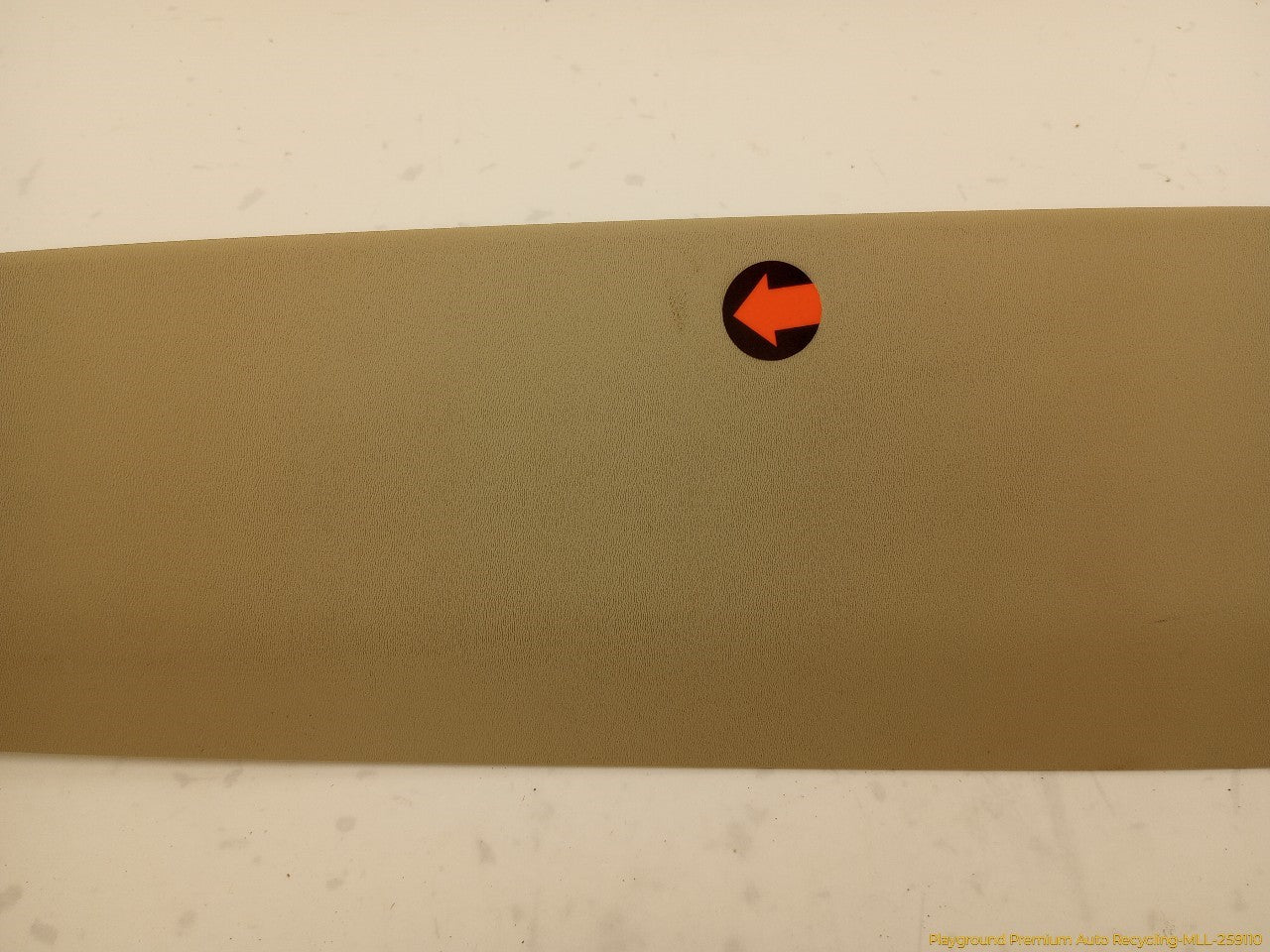 Volvo XC60 Trunk Upper Window Trim