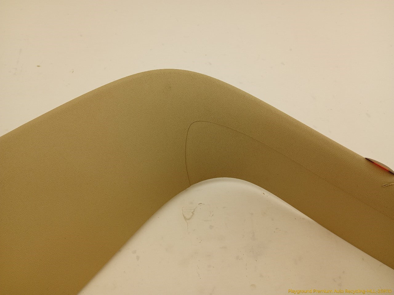 Volvo XC60 Trunk Upper Window Trim