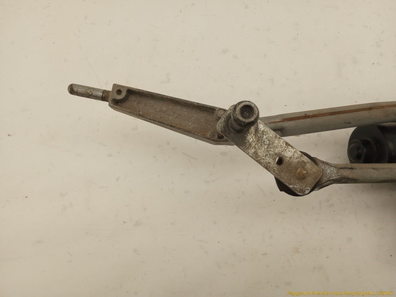 Volvo XC70 Windshield Wiper Transmission & Motor