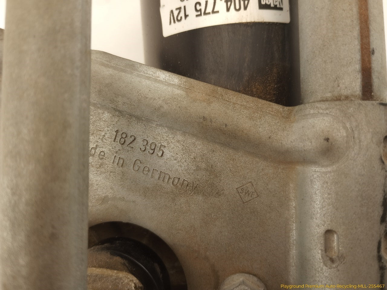 Volvo XC70 Windshield Wiper Transmission & Motor