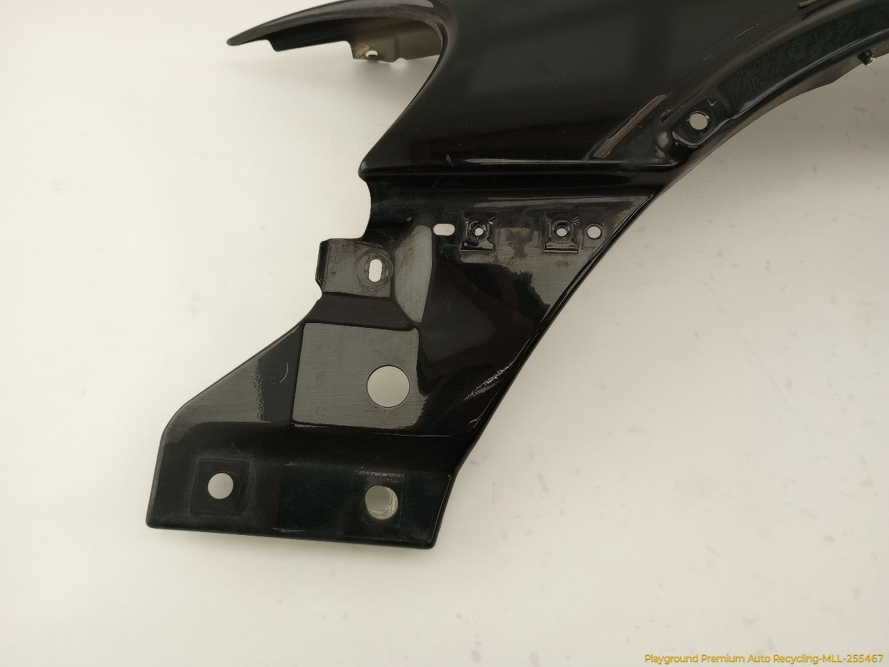 Volvo XC70 Driver Left Front Fender