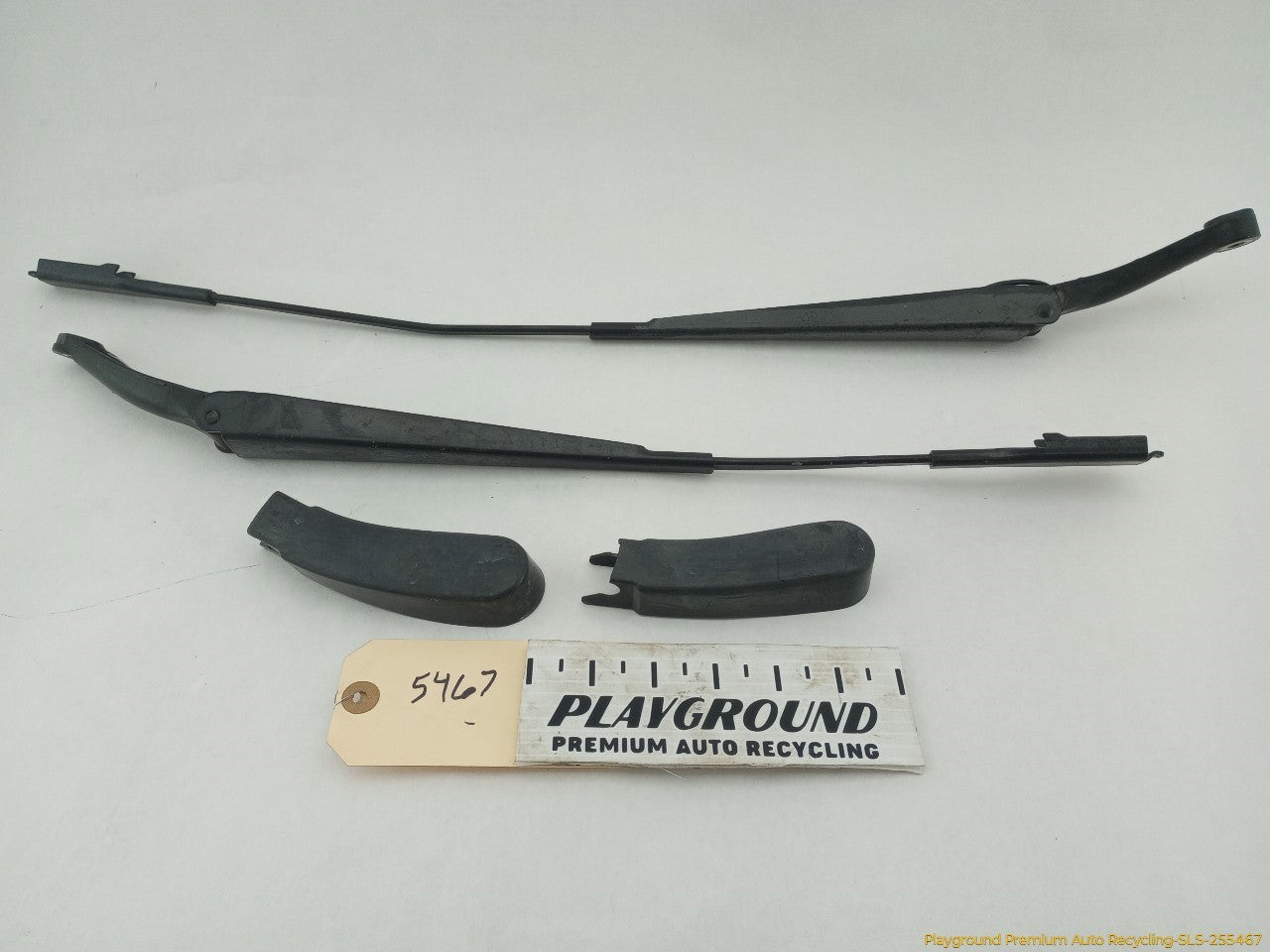 Volvo XC70 Pair Of Windshield Wiper Arms