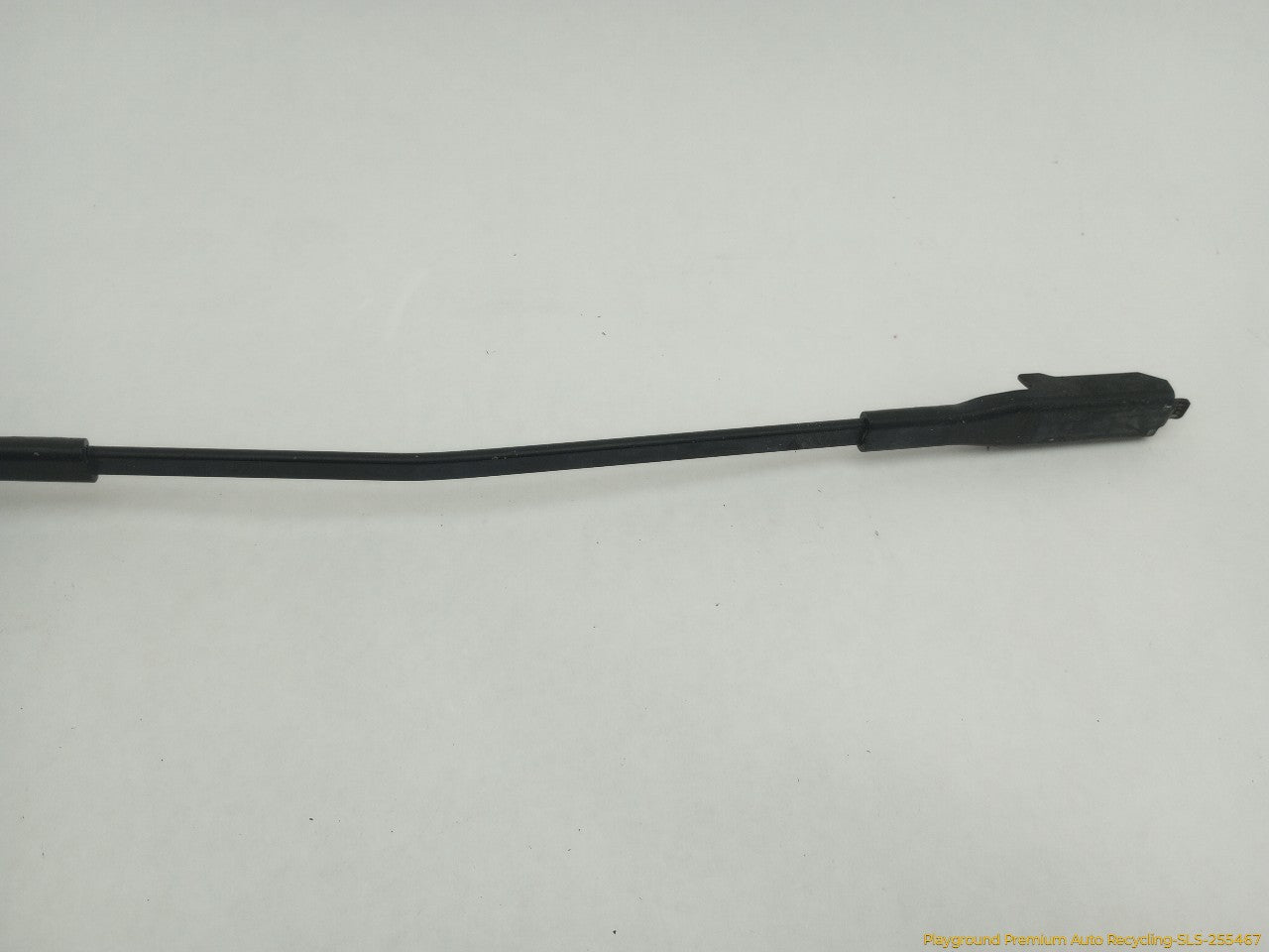 Volvo XC70 Pair Of Windshield Wiper Arms