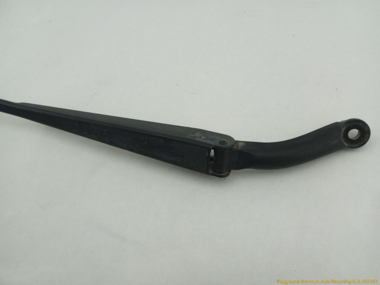 Volvo XC70 Pair Of Windshield Wiper Arms