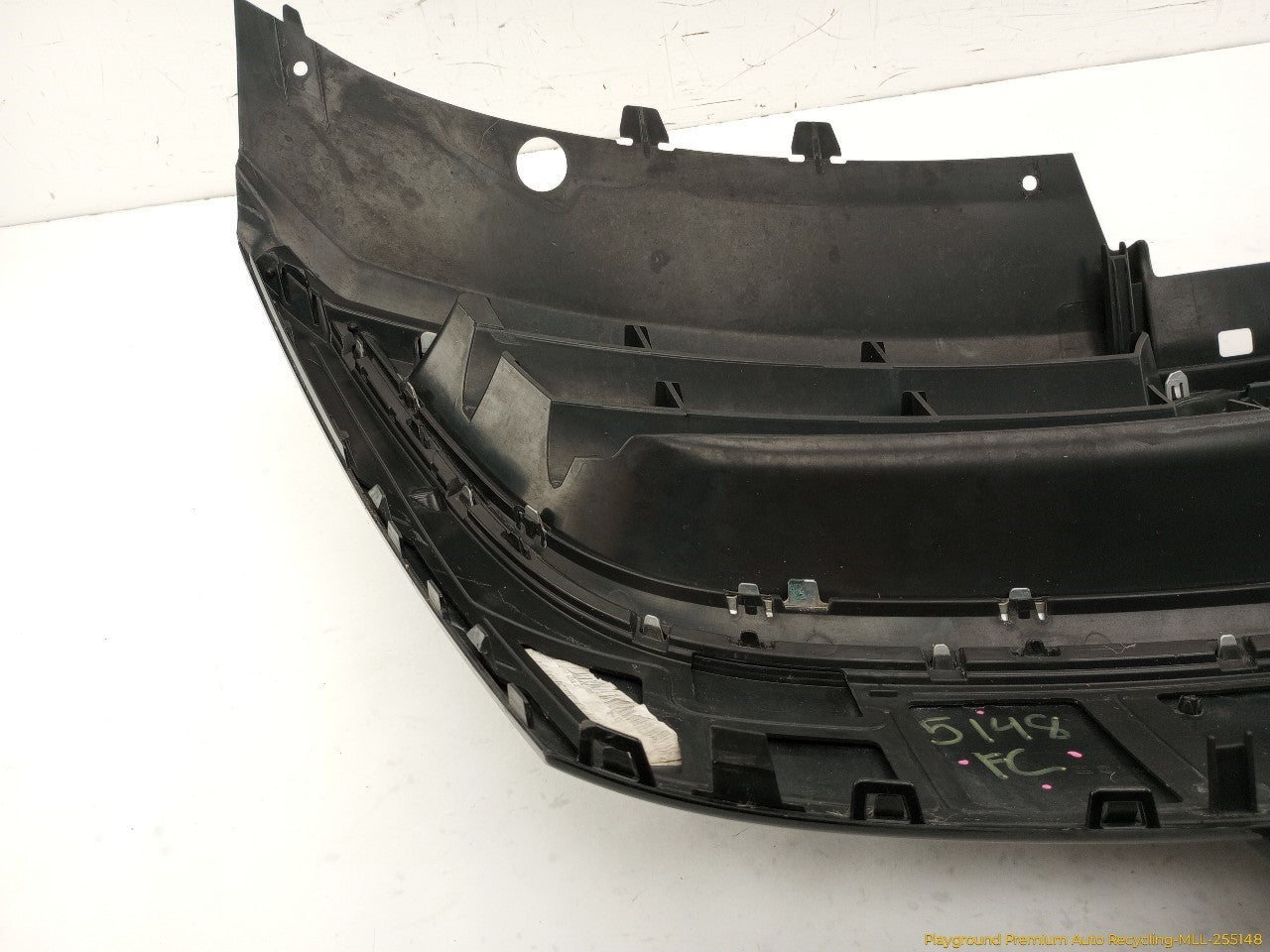 Volkswagen CC Front Bumper Upper Grille