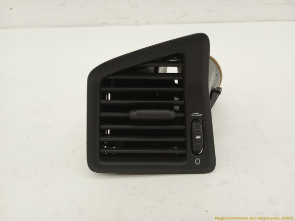 Volvo XC70 Set Of 3 Dashboard Air Vents