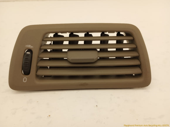 Volvo XC70 Set Of 3 Dashboard Air Vents