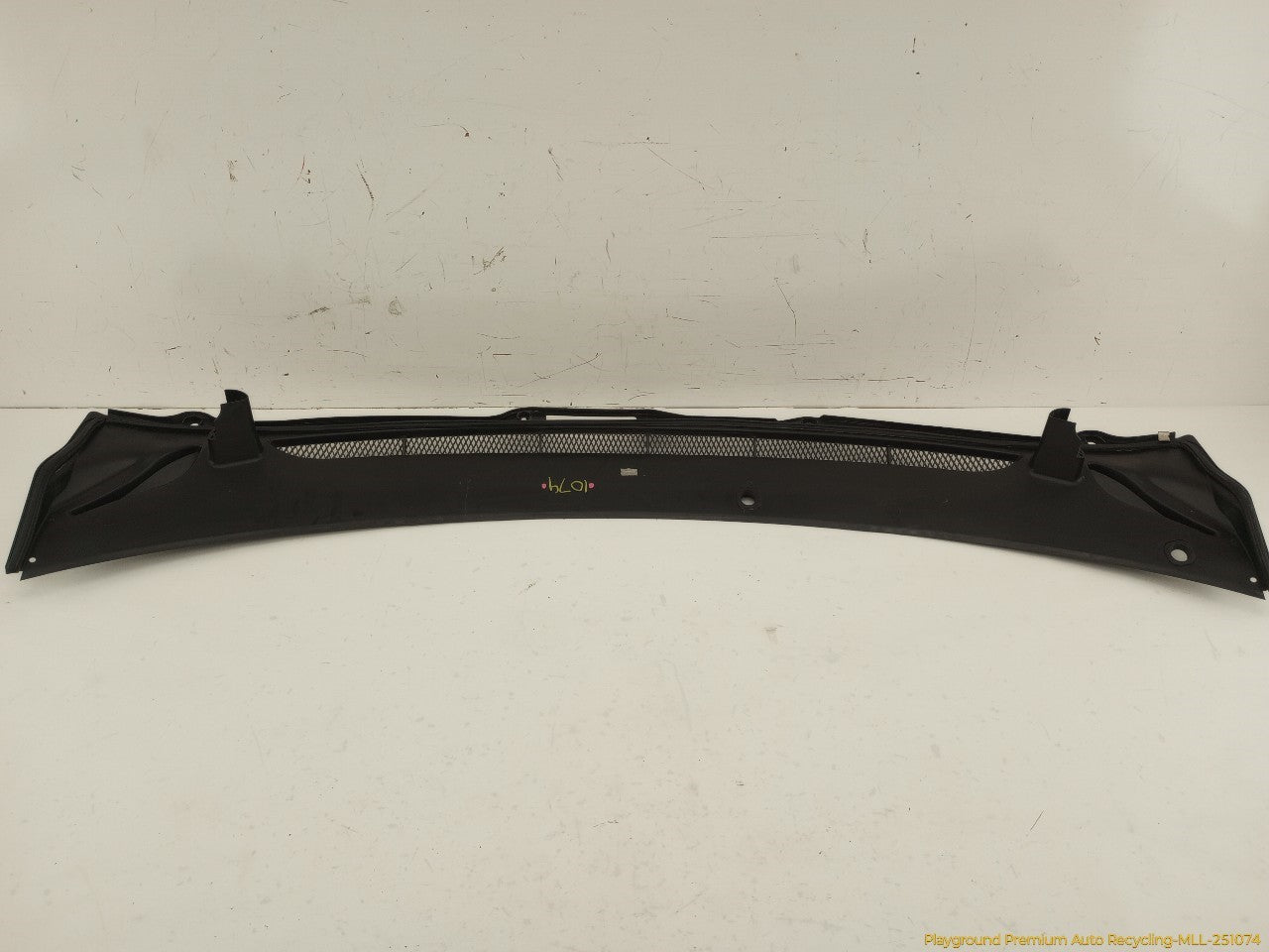 Volvo XC70 Cowl Vent Panel - 0