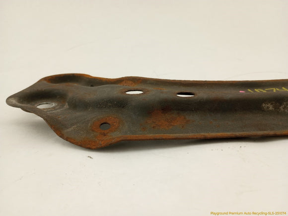 Volvo XC70 Exhaust Mount Bracket