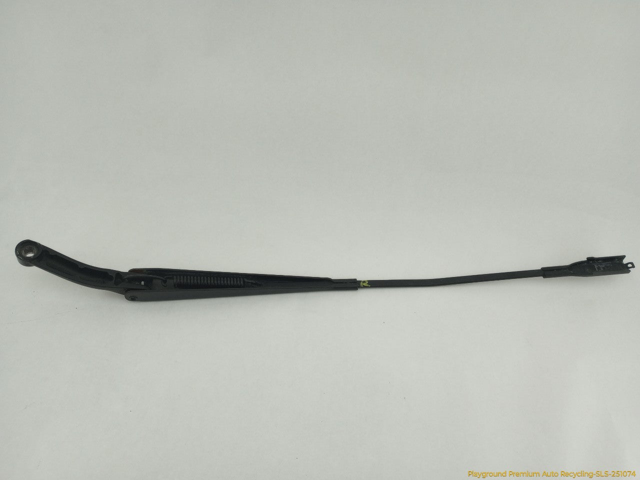 Volvo XC70 Pair Of Windshield Wiper Arms