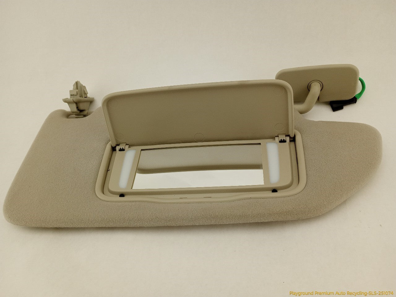Volvo XC70 Pair Of Sun Visors