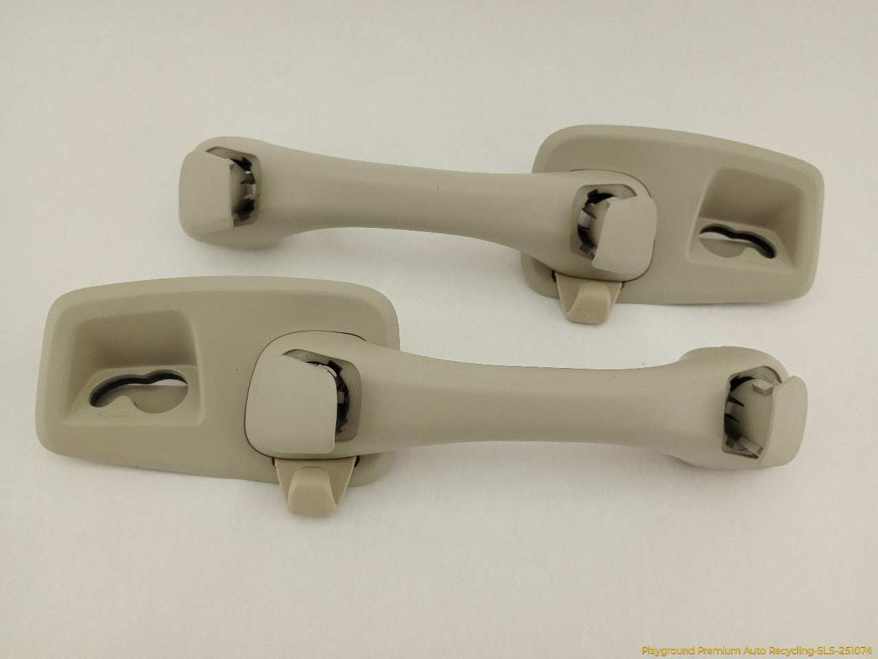 Volvo XC70 Set Of 6 Interior Grab Handles & Cargo Net Latches