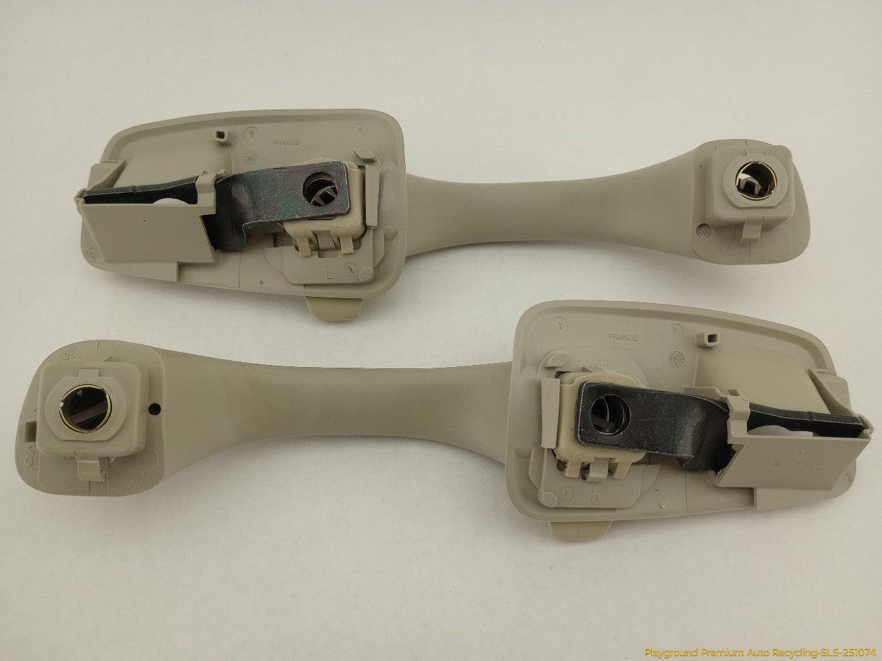 Volvo XC70 Set Of 6 Interior Grab Handles & Cargo Net Latches