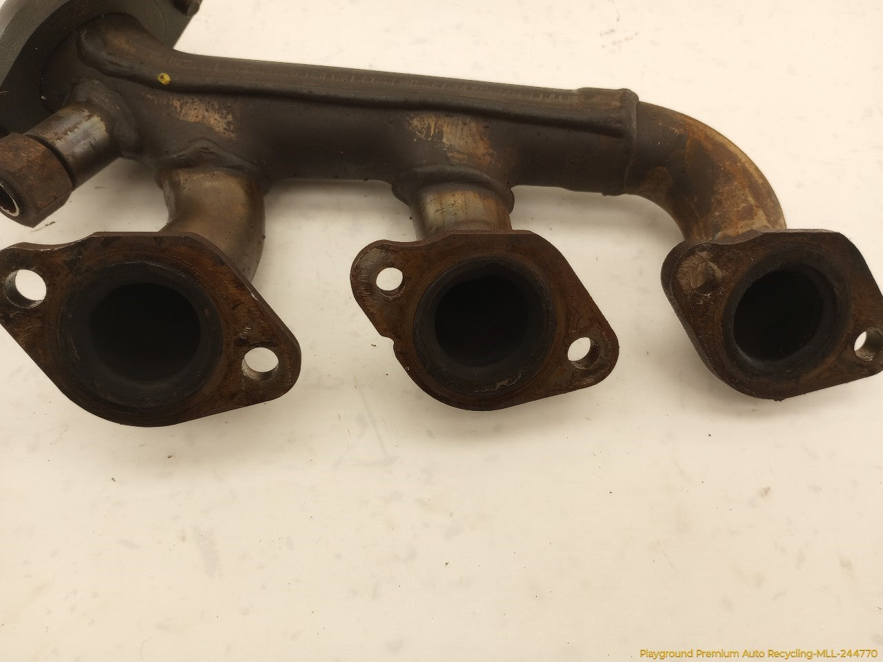 Ford Mustang Pair Of Exhaust Manifolds