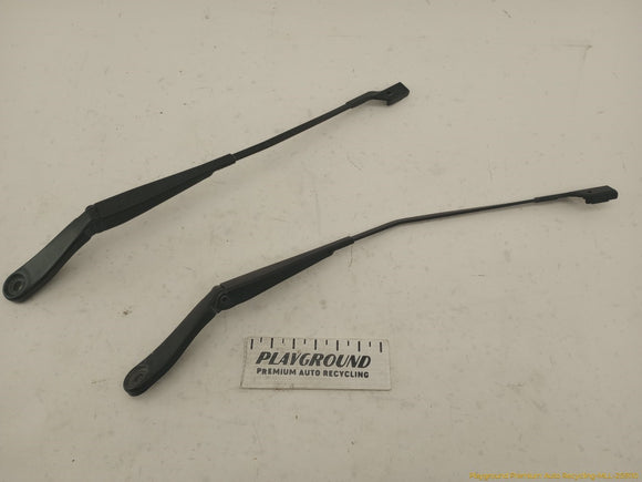 Volvo XC60 Pair Of Windshield Wiper Arms