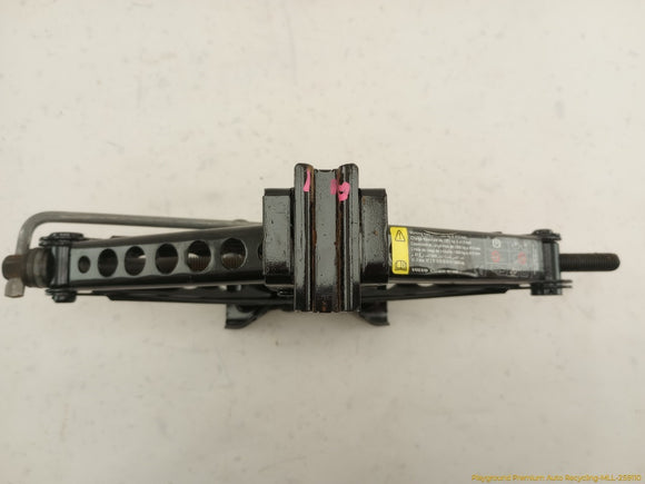 Volvo XC60 Vehicle Jack