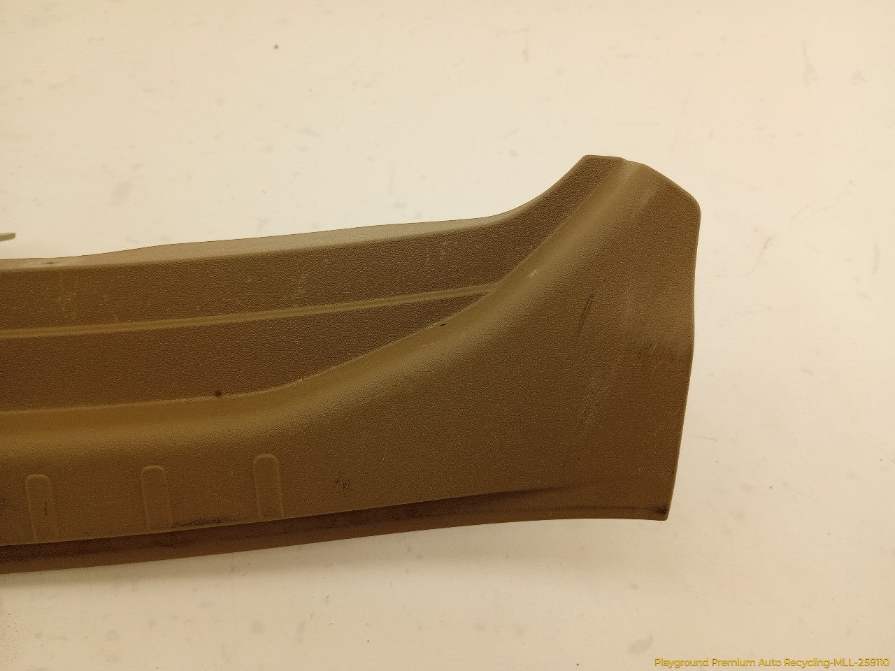 Volvo XC60 Trunk Sill Trim