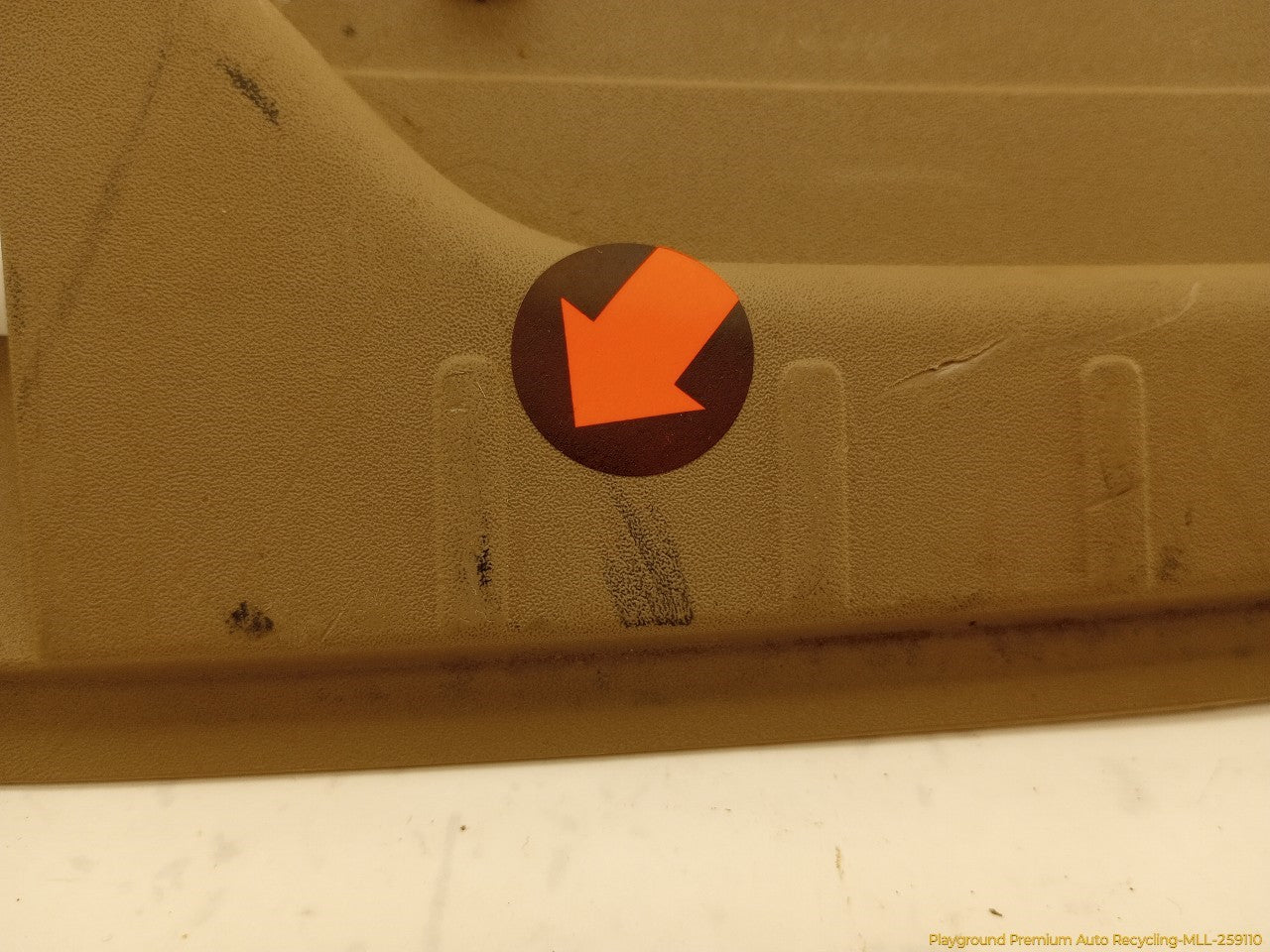 Volvo XC60 Trunk Sill Trim