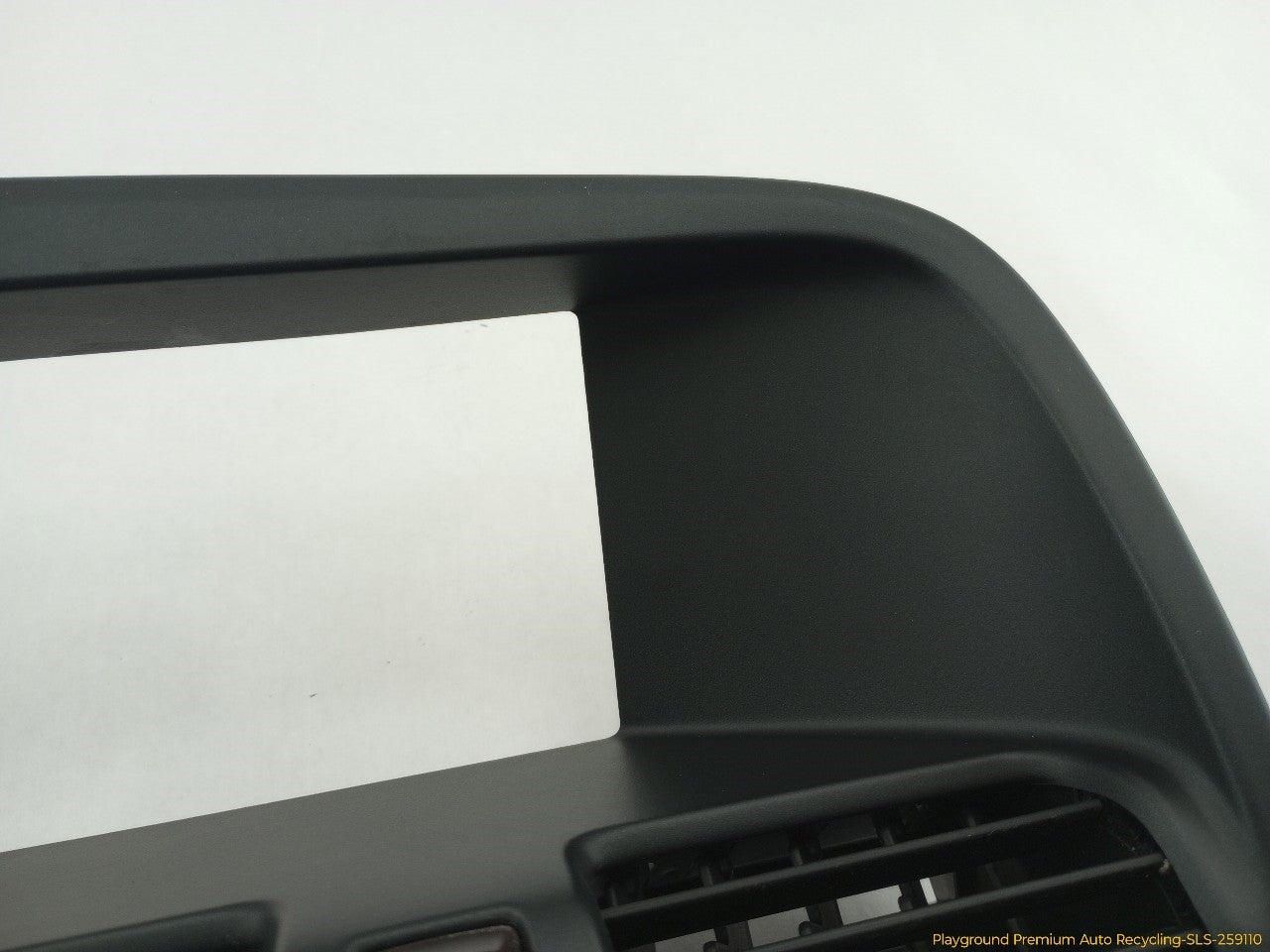 Volvo XC60 Pair Of Center Dashboard Air Vents