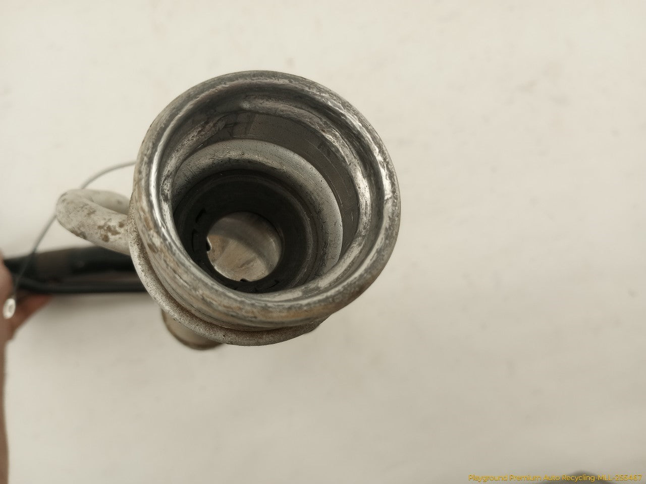 Volvo XC70 Fuel Filler Neck