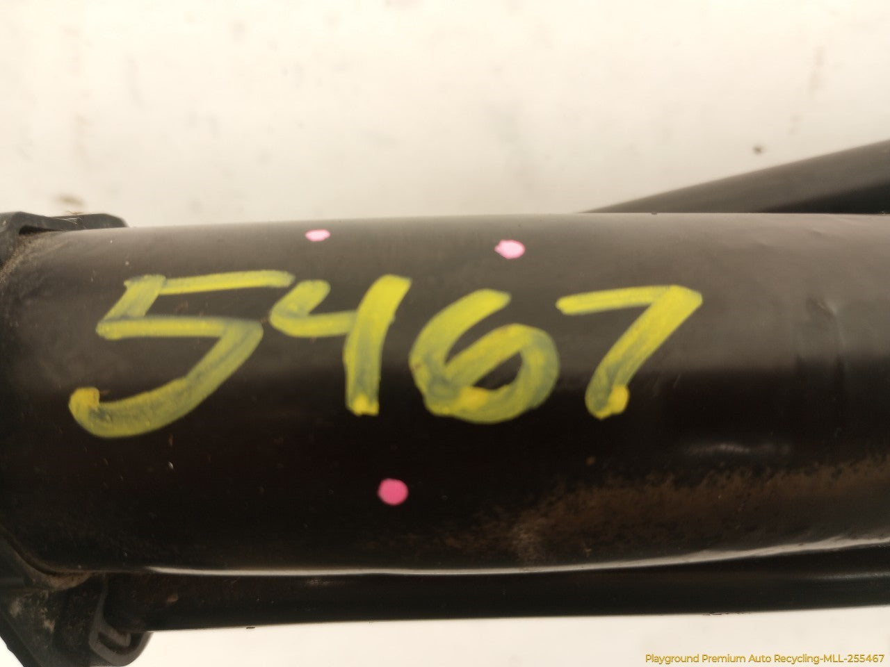 Volvo XC70 Fuel Filler Neck