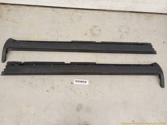 Volvo XC70 Pair Of Rocker Panel Side Skirts