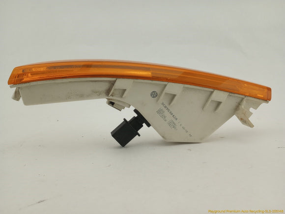 Volkswagen CC Passenger Right Front Turn Signal Lamp