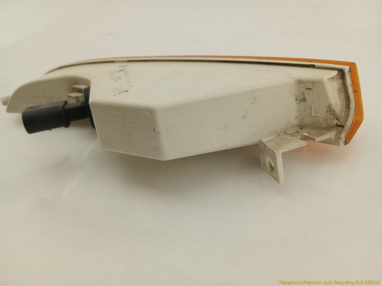 Volkswagen CC Driver Left Front Turn Signal Lamp