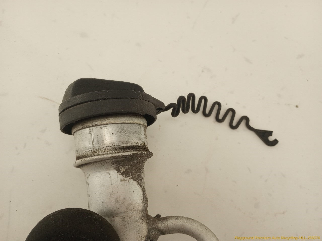 Volvo XC70 Fuel Filler Neck