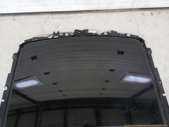 Volvo XC60 Sunroof Panel