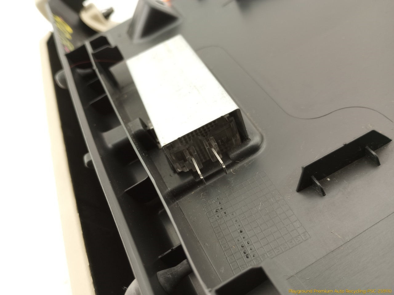 Volvo XC60 Glove Box