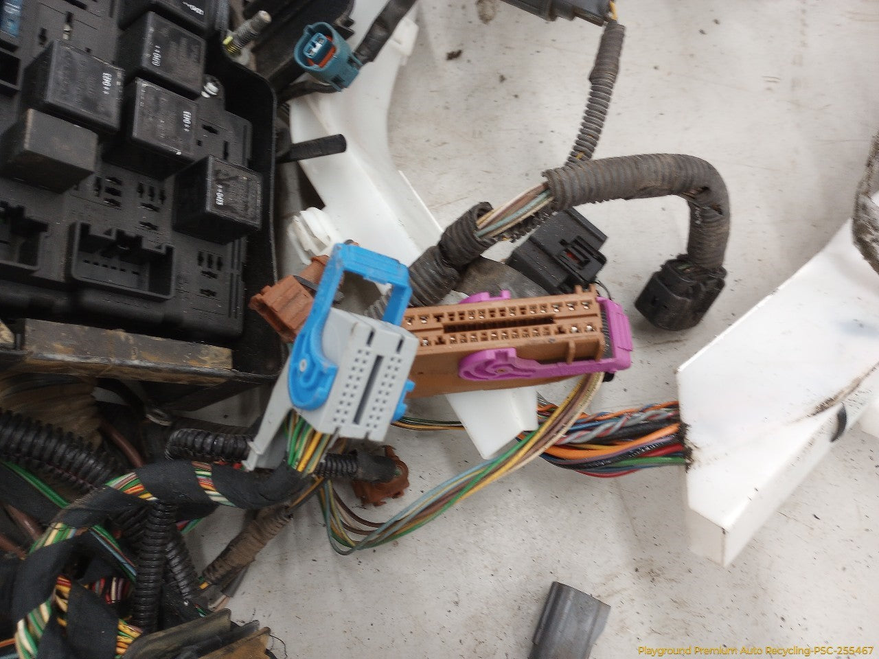 Volvo XC70 Vehicle Body Wire Harness