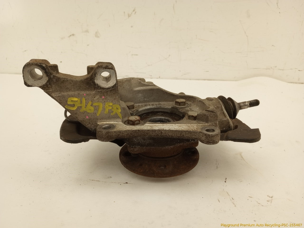 Volvo XC70 Passenger Right Front Spindle Knuckle Hub