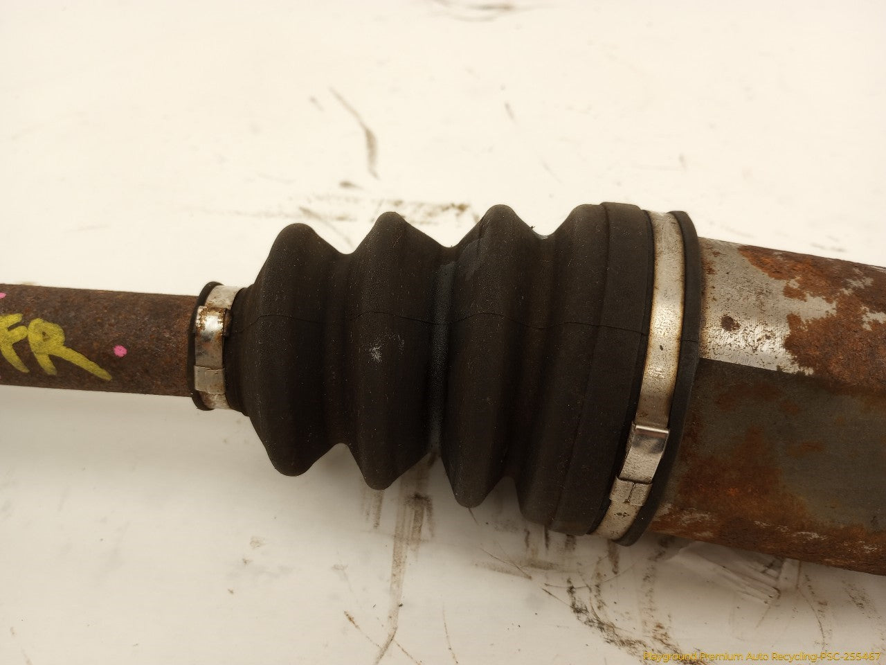 Volvo XC70 Passenger Right Front Axle Drive Shaft