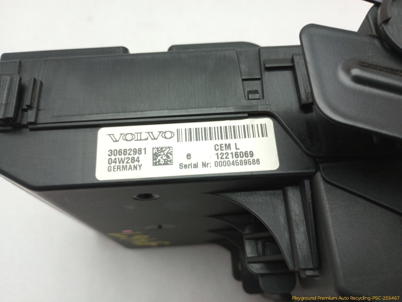 Volvo XC70 Central Electronic Control Module