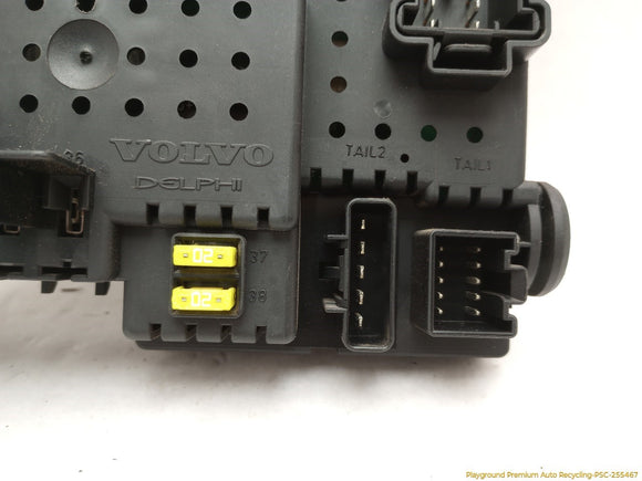 Volvo XC70 Rear Trunk Fuse Box