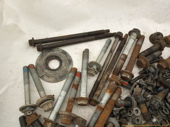 Volvo XC70 Dismantling Hardware Fasteners Bolts & Nuts