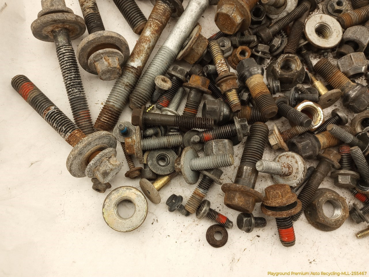Volvo XC70 Dismantling Hardware Fasteners Bolts & Nuts