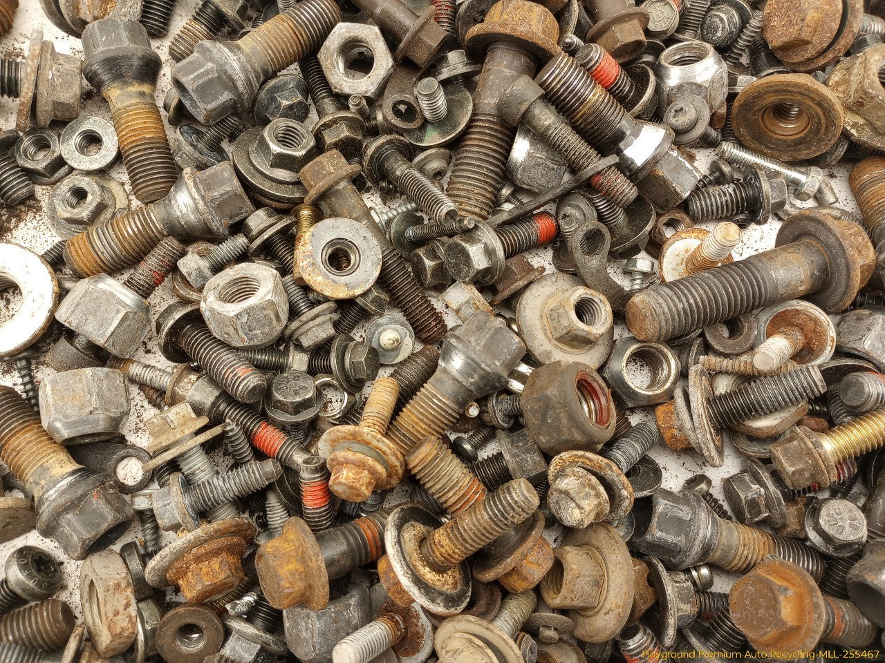 Volvo XC70 Dismantling Hardware Fasteners Bolts & Nuts