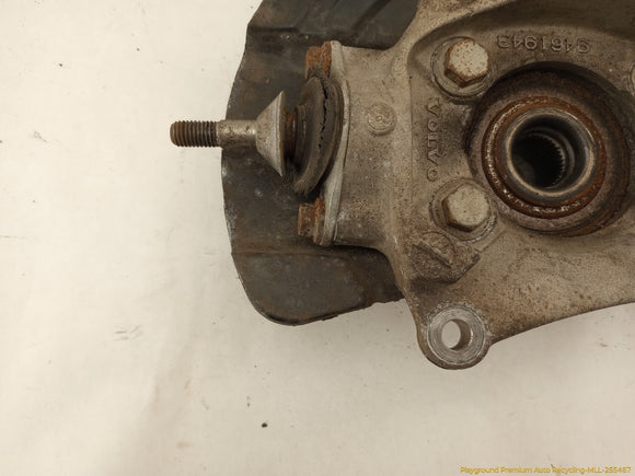 Volvo XC70 Driver Left Front Spindle Knuckle Hub