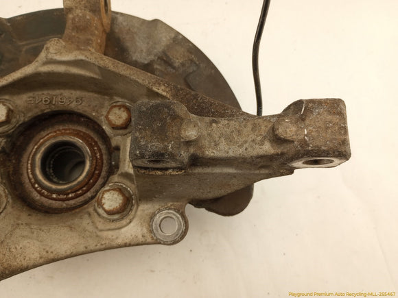 Volvo XC70 Driver Left Front Spindle Knuckle Hub