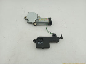 Volvo XC70 Sunroof Control Module - 0