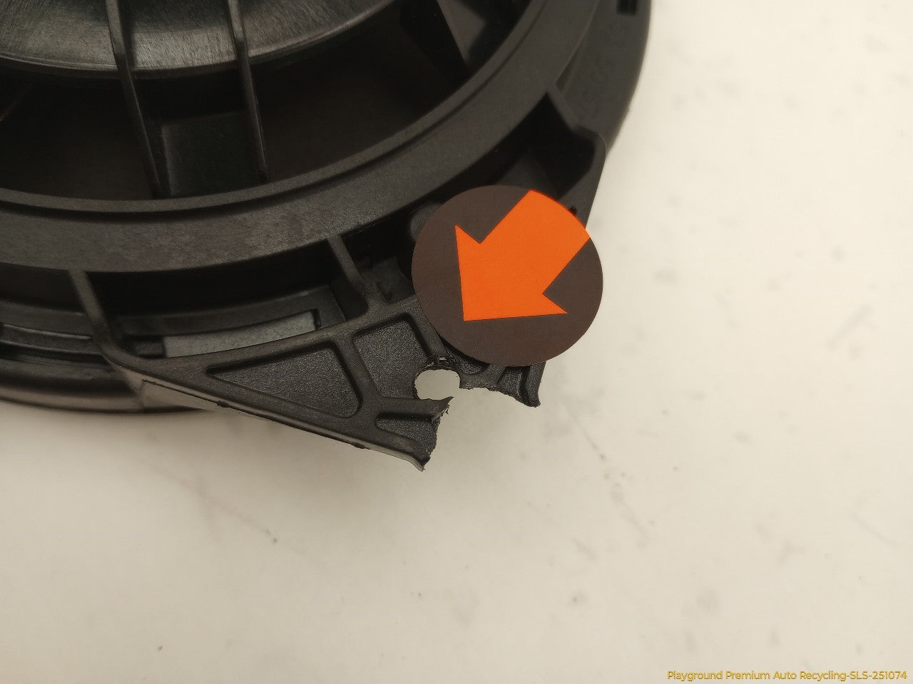 Volvo XC70 Set Of 6 Audio Speakers